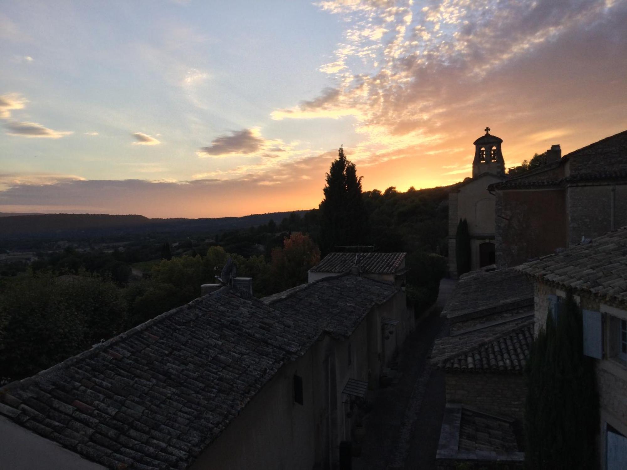 Lovely Views In Secret Provence Joucas Eksteriør billede