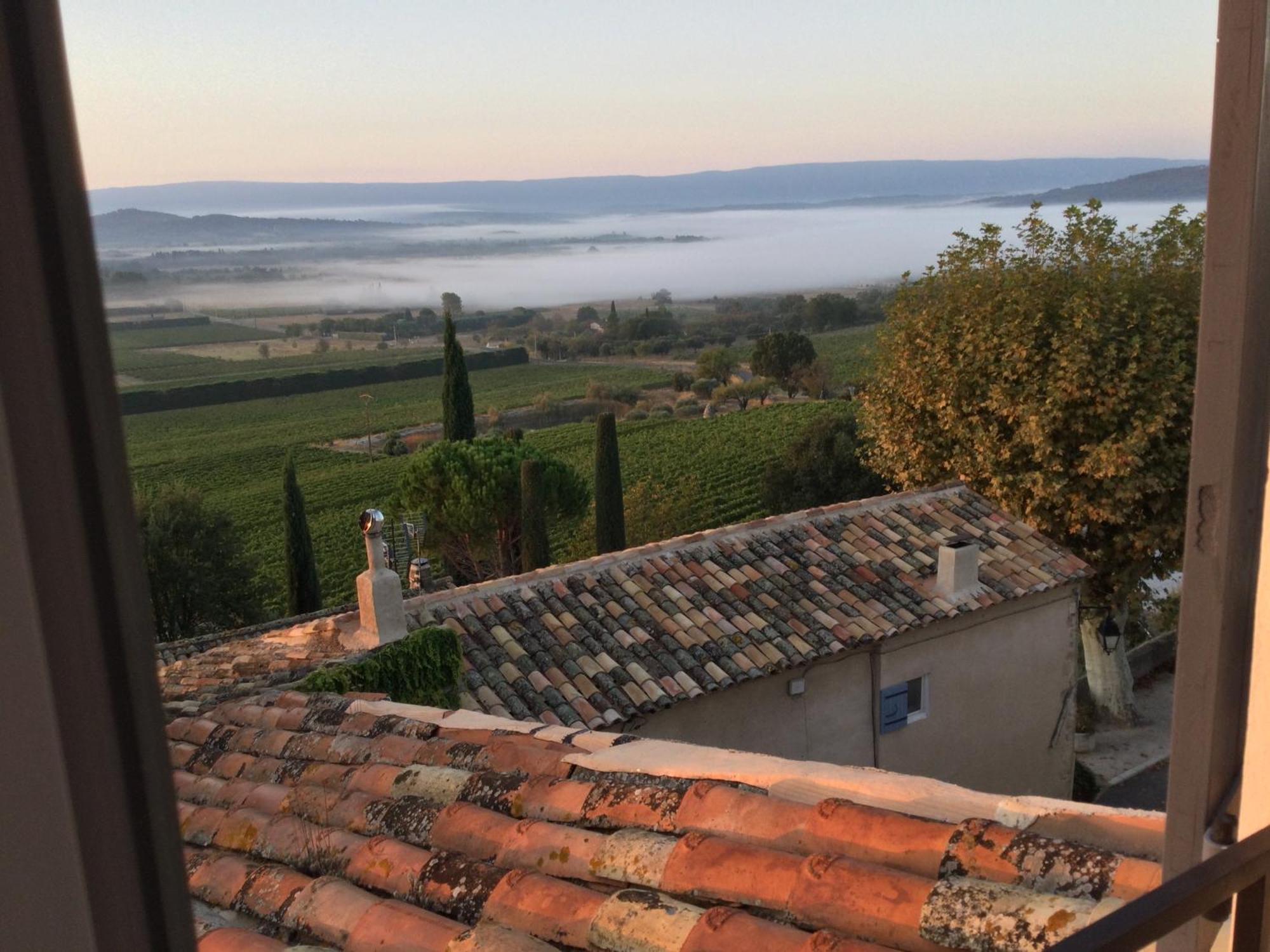 Lovely Views In Secret Provence Joucas Eksteriør billede